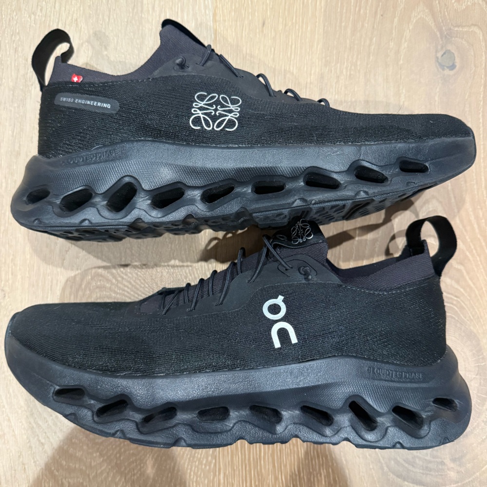 Loewe by On Cloudtilt women’s Size 9 all black